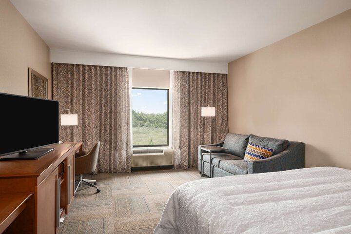 Room 19 of 32