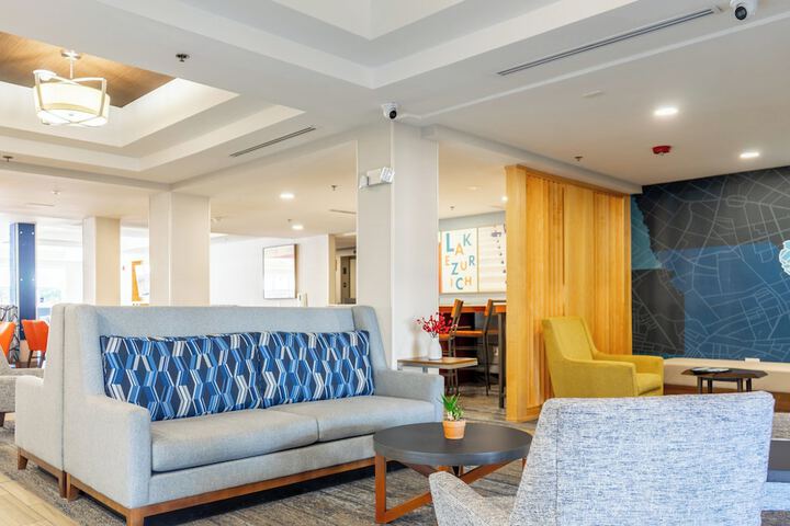 Holiday Inn Express Hotel & Suites a Lake Zurich-Barrington by IHG