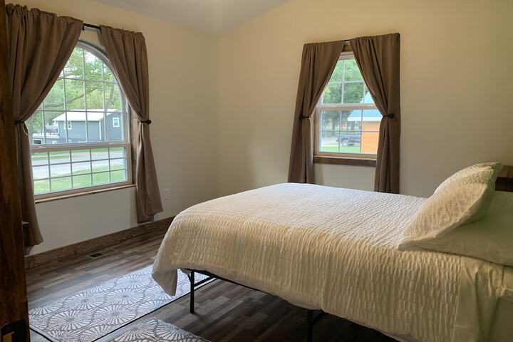 Room 21 of 48