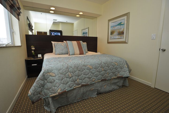 Room 30 of 47