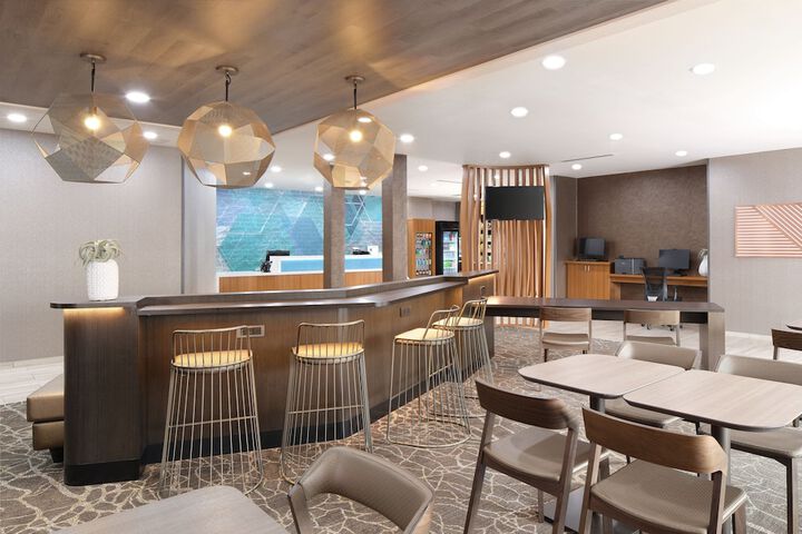 Hotel Interior 7 of 20