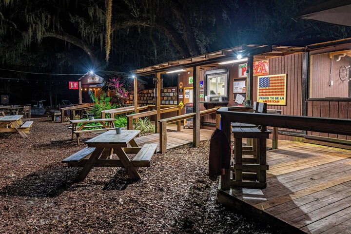 Camp Mack Lodge Marina & RV Resort