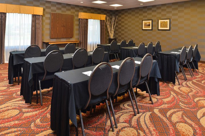 Hampton Inn Clinton IA