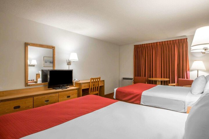 Room 17 of 26