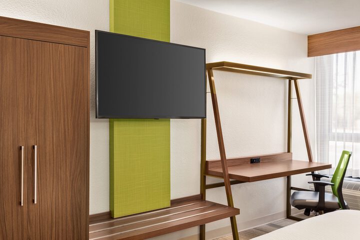 Room 19 of 43