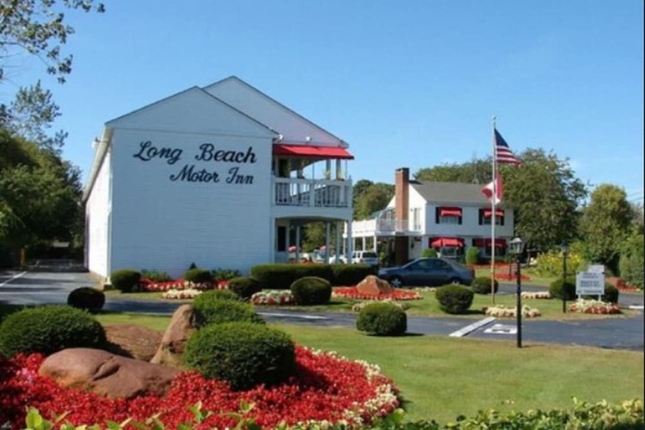 Long Beach Motor Inn