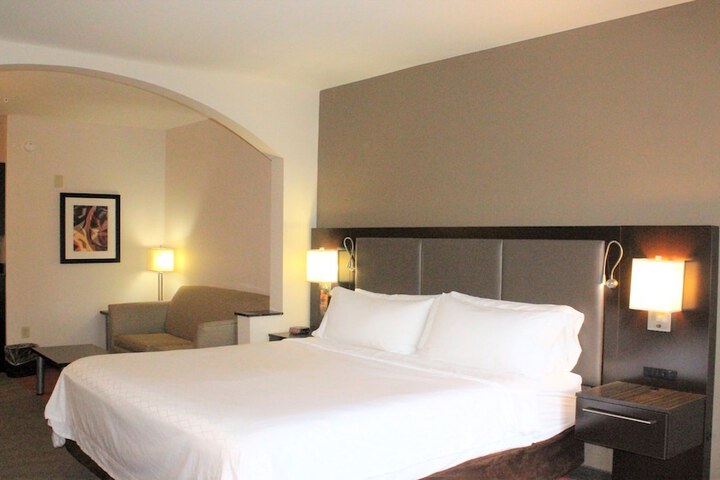 Room 19 of 57