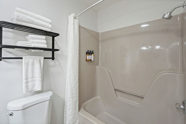 Tremont Lodge & Resort