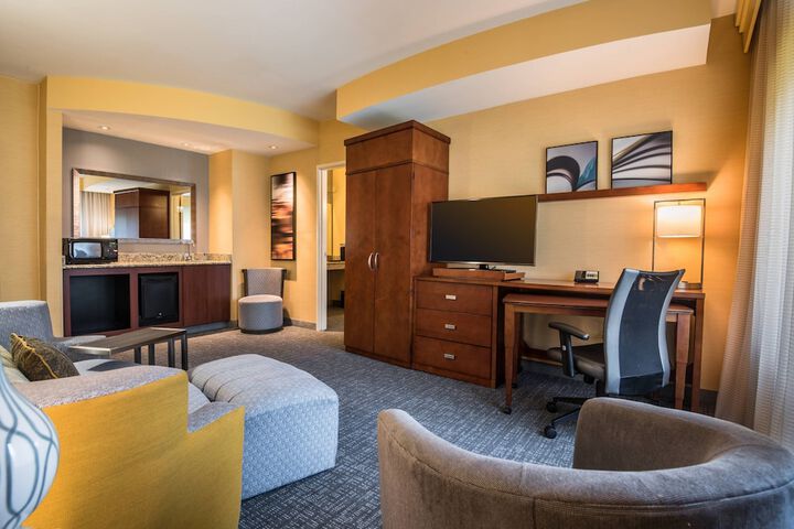 Room 15 of 29