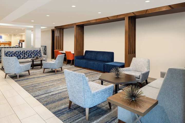 Holiday Inn Express Vancouver North - Salmon Creek by IHG