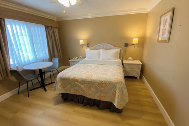 Room 37 of 57