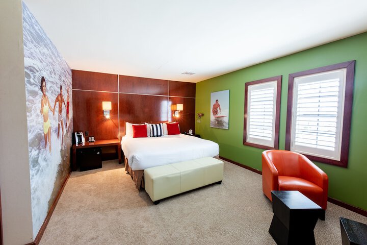Room 15 of 43