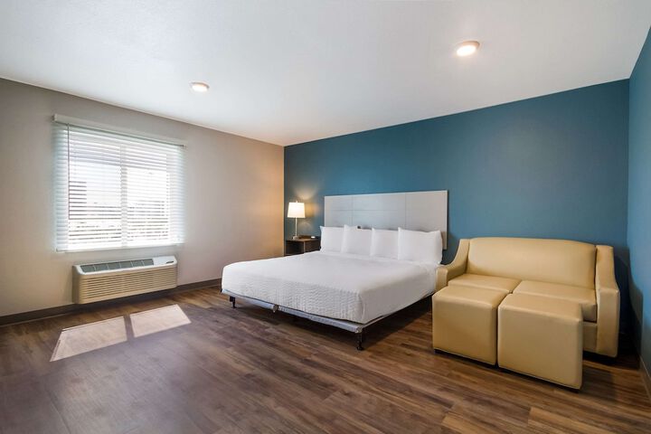 Room 17 of 29