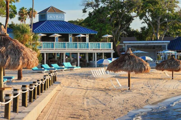 SkyBeach Resort