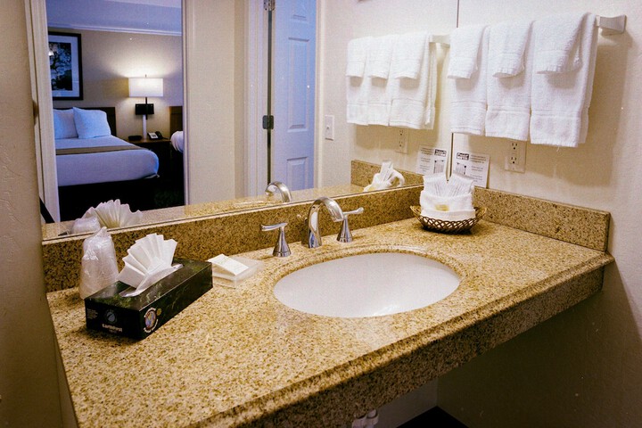 Room 27 of 29