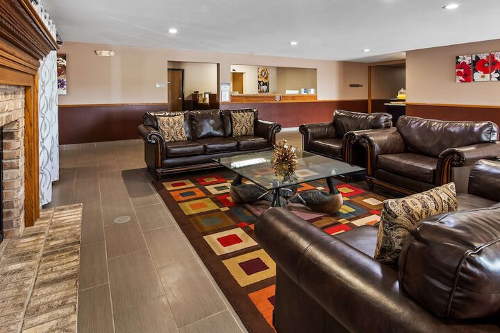Hotel Interior 5 of 25