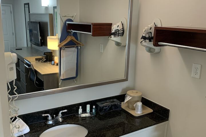 Room 18 of 58