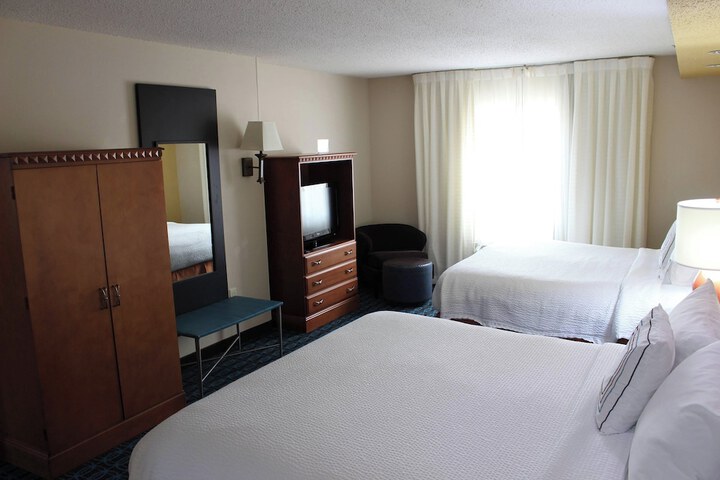 Room 47 of 104