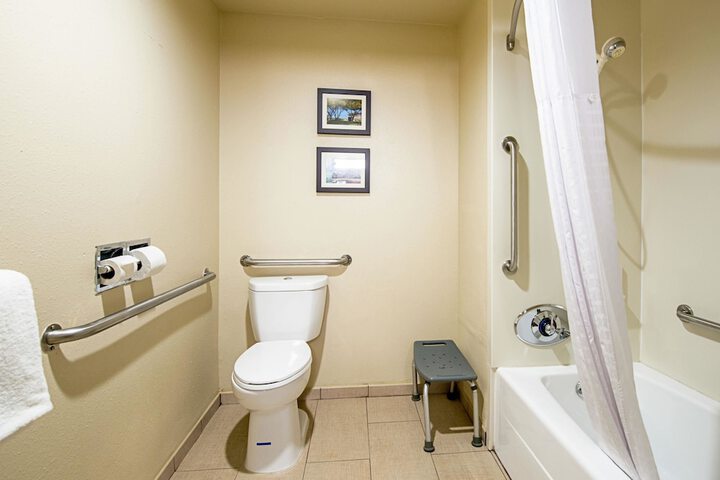Room 21 of 31