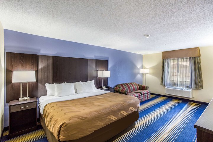 Room 14 of 36