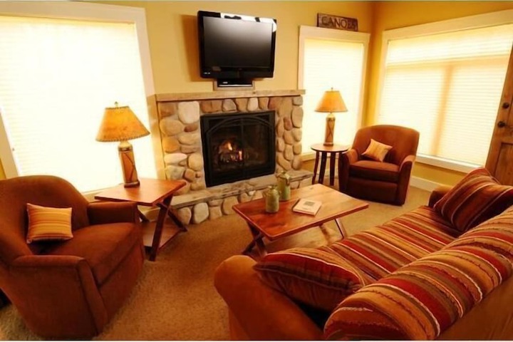 Trappers Landing Lodge