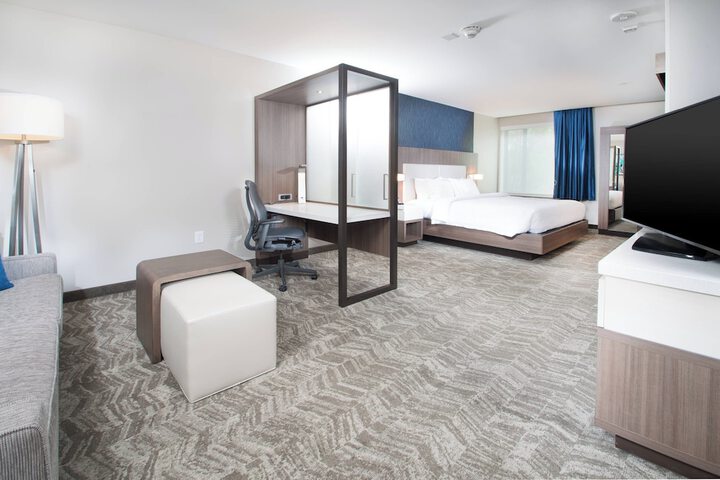 SpringHill Suites by Marriott Fayetteville Fort Bragg