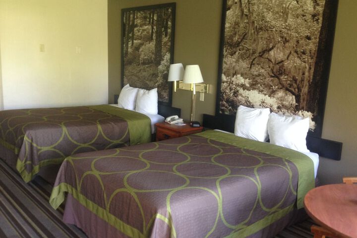 Room 15 of 45
