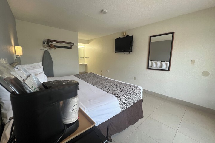 Garden Inn Homestead
