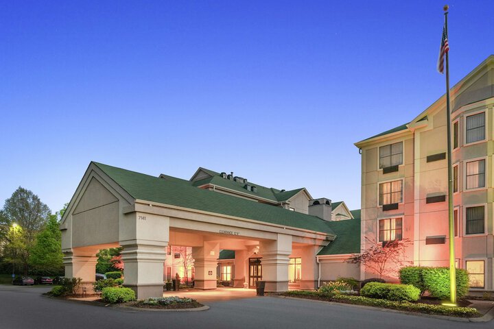 Hotel 3 of 34