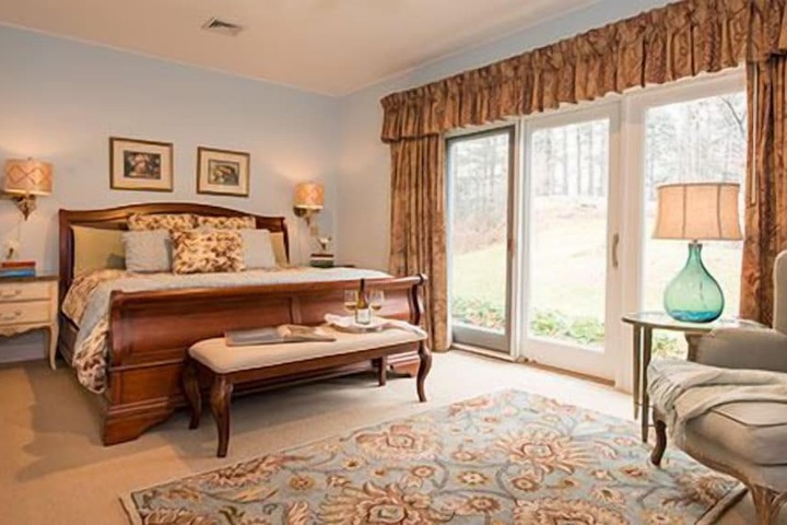 Stone Hill Inn