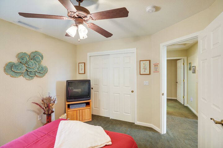 Cozy Chester Home w / Patio & Lake Access!
