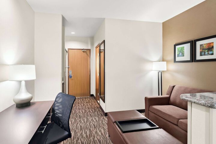 Room 22 of 39