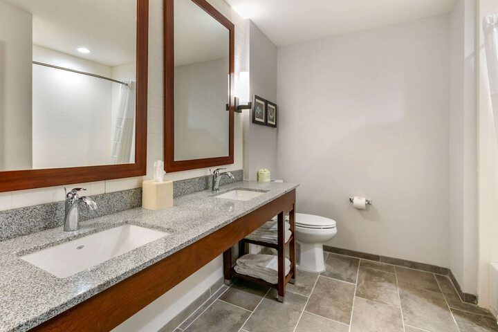 Comfort Suites North Tupelo