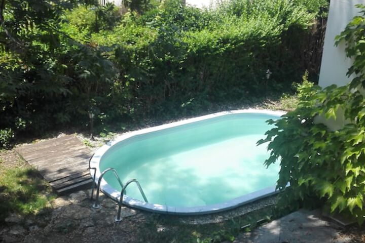 Pool 3 of 24