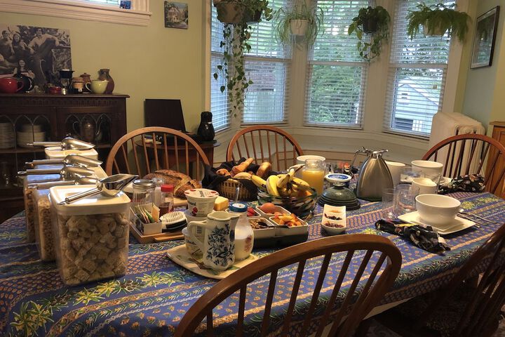 Breakfast/Coffee Service 25 of 25