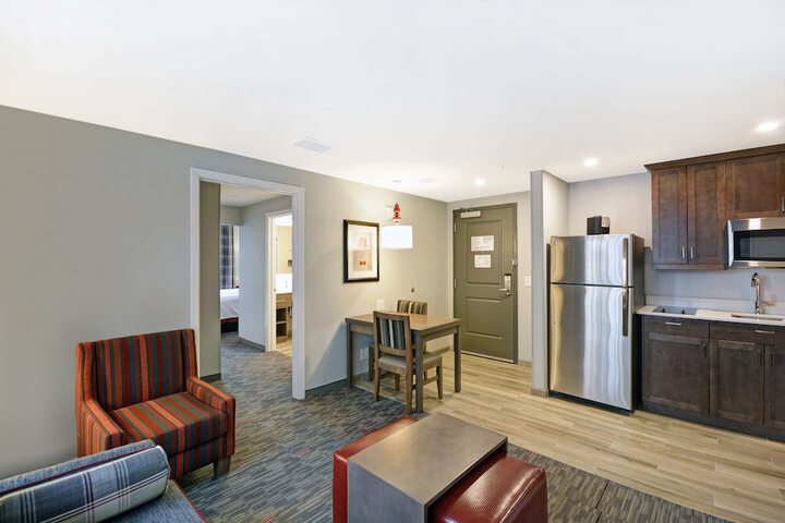 Room 11 of 42