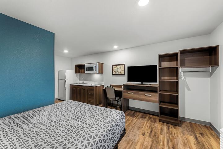 Room 18 of 20