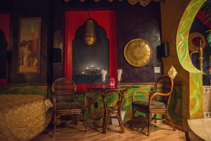 Room 4 of 62