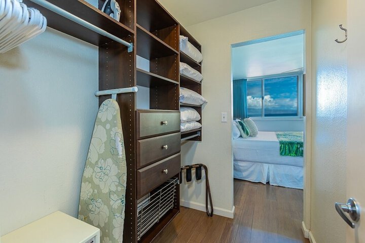 Room 41 of 106