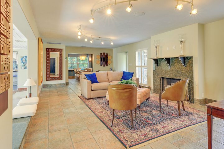 Florida Retreat w / Patio Boat Dock & Shuffleboard
