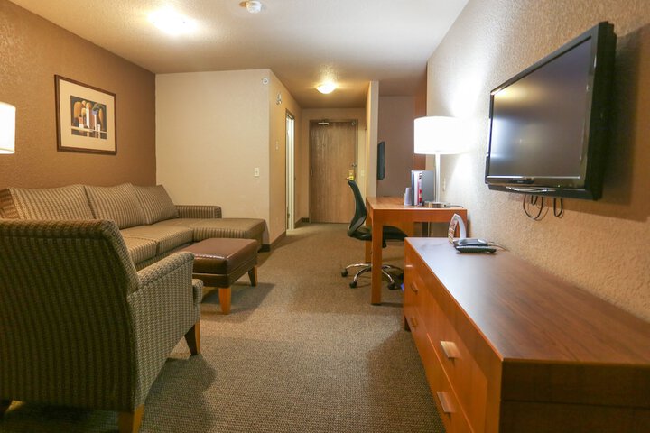 Room 41 of 80