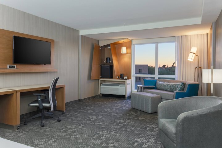 Room 26 of 45
