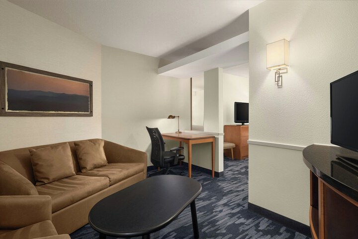 Fairfield Inn & Suites Marietta