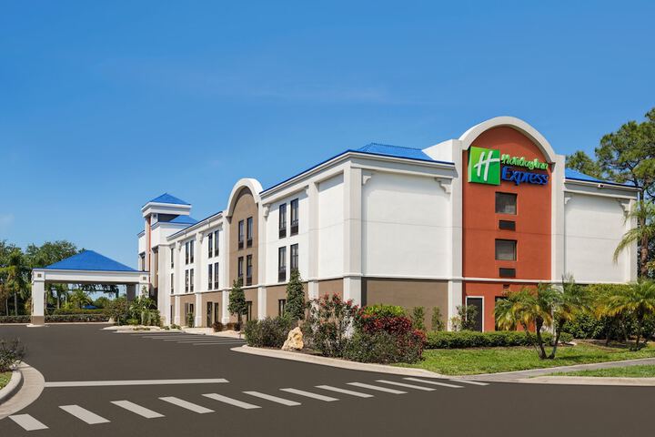 Hotel 4 of 36