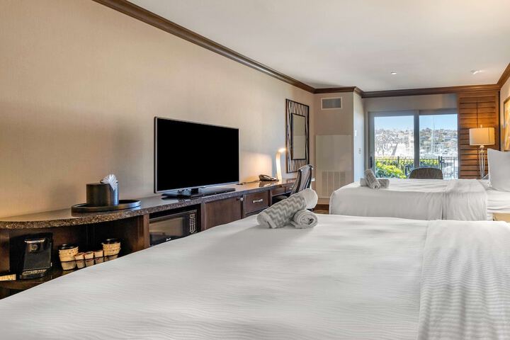 Room 42 of 60