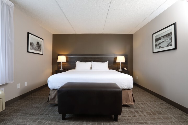 Room 10 of 20