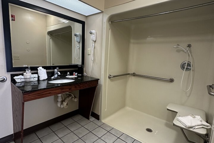Room 44 of 59