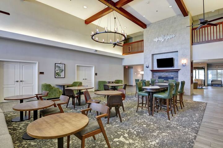 Hotel Interior 21 of 60