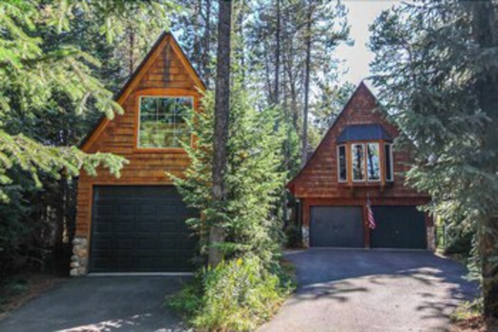 Hereford Cabin 693 - Five Bedroom Home