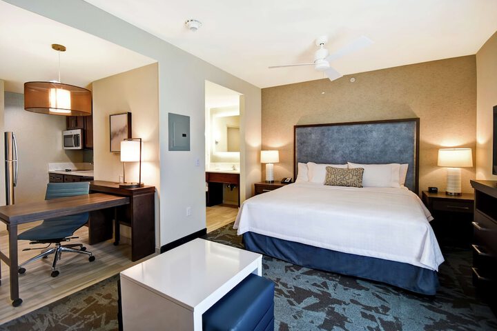 Room 33 of 55